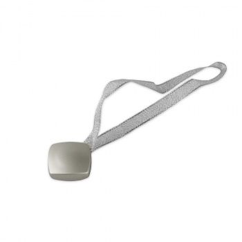 изображение магнит квадратный двусторонний размер 3,4 см для легкого веса штор с лентой 29 см на olexdeco.ru