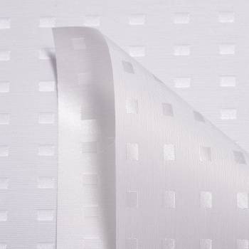 Рулонная штора «UNI 1» фурнитура Белая. Ткань коллекции «Квадро» Жемчуг